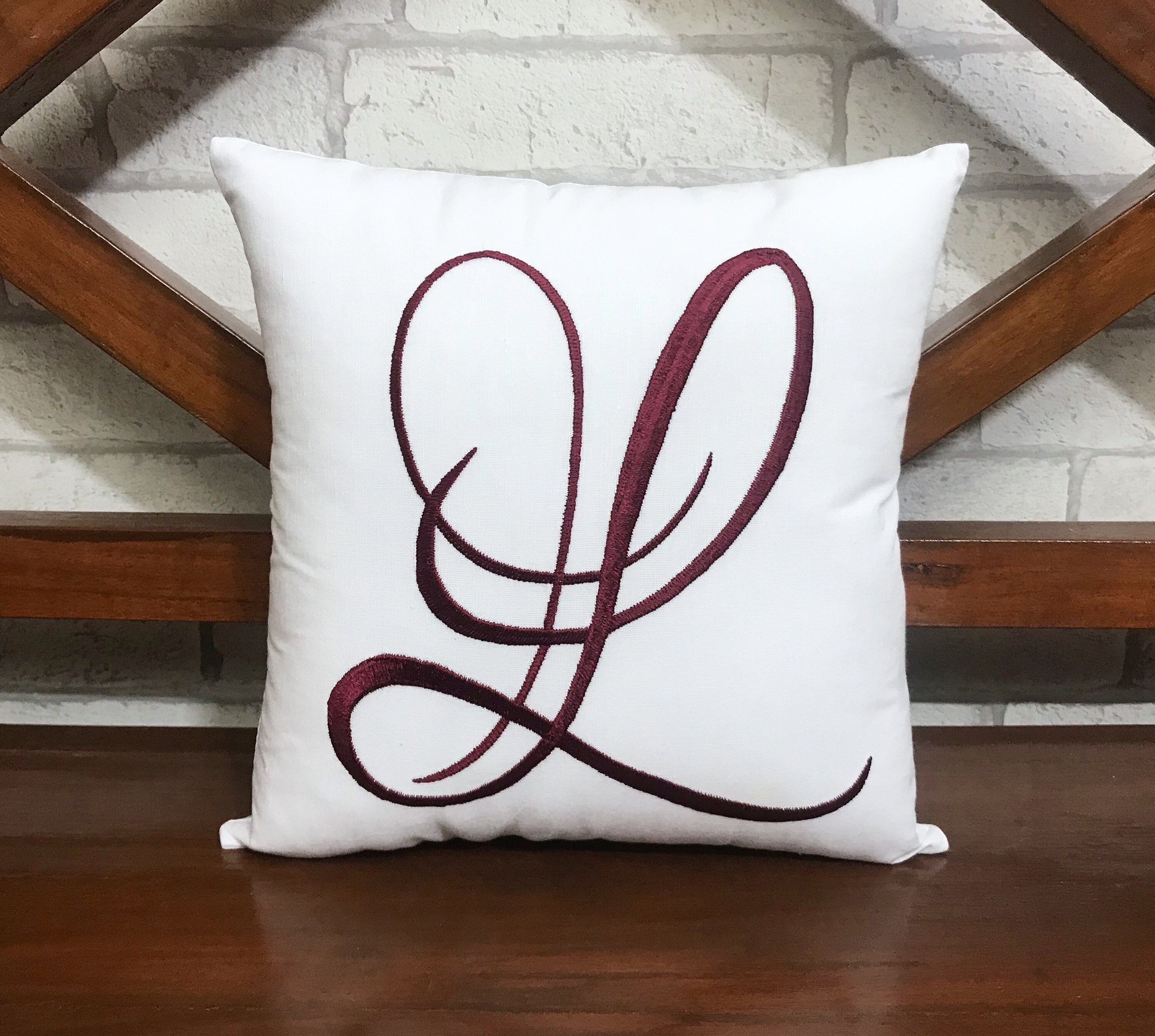 30% Vente Oreiller de Lettre Initiale, Décoratif, Personnalisé, Personnalisé, Décor Dortoir, Forme d