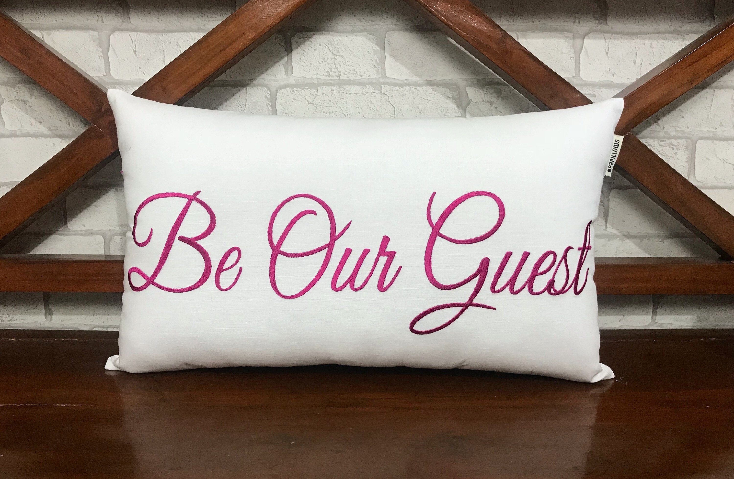 30% Vente Be Our Guest Pillow Coussin Chambre d'hôtes Oreiller de Bienvenue, Décoration Cérémonie Ma