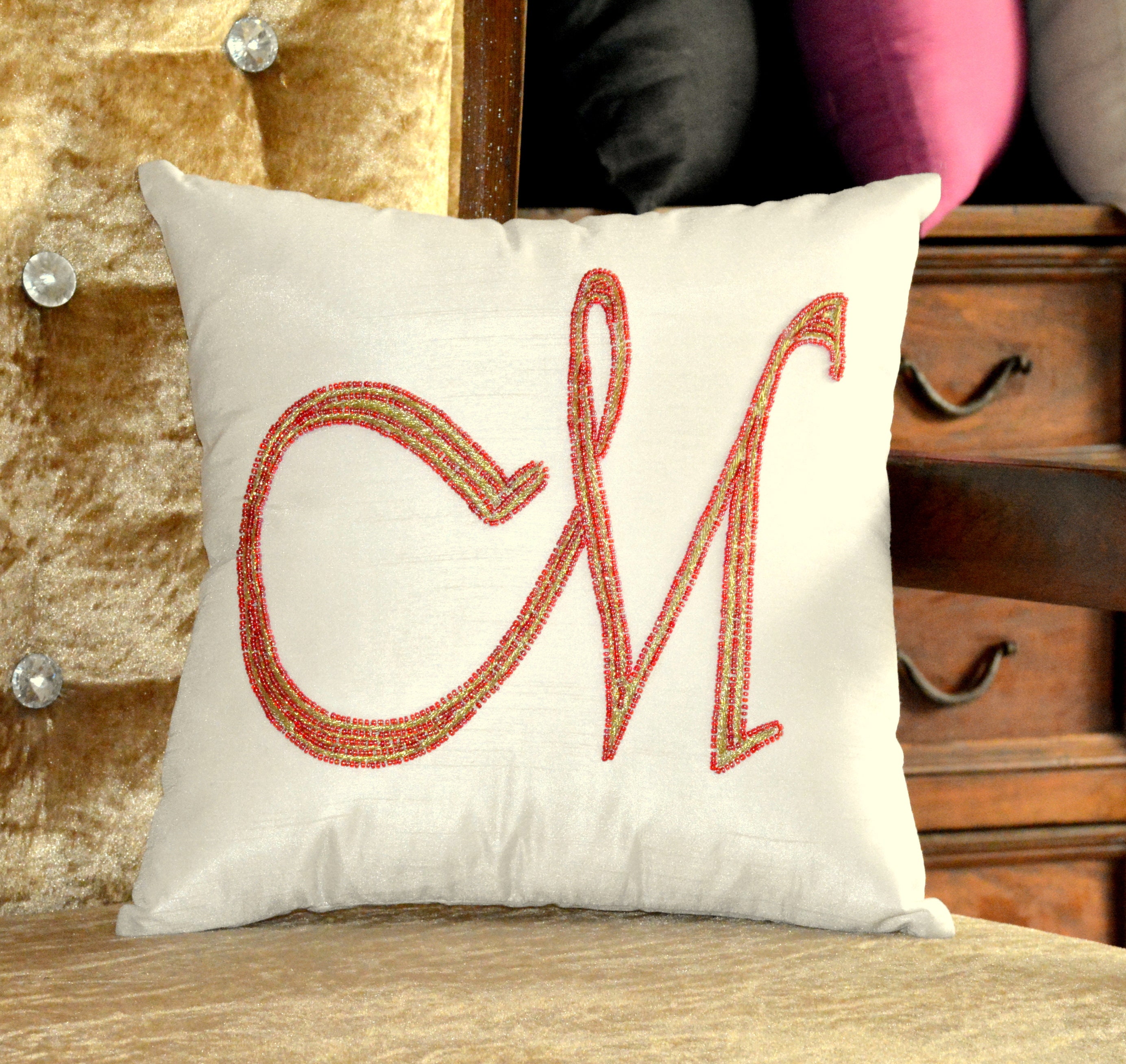 50% Off Initial Letter Pillow, Décoratif, Personnalisé, Prêt à Expédier, Dortoir Décor, Oreiller de