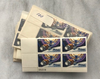 1974 SKYLAB Issue First  Anniversary of the Launching of SKYLAB I  - 100 Plate Blocks, 400 stamps 40 Dollars Face Value