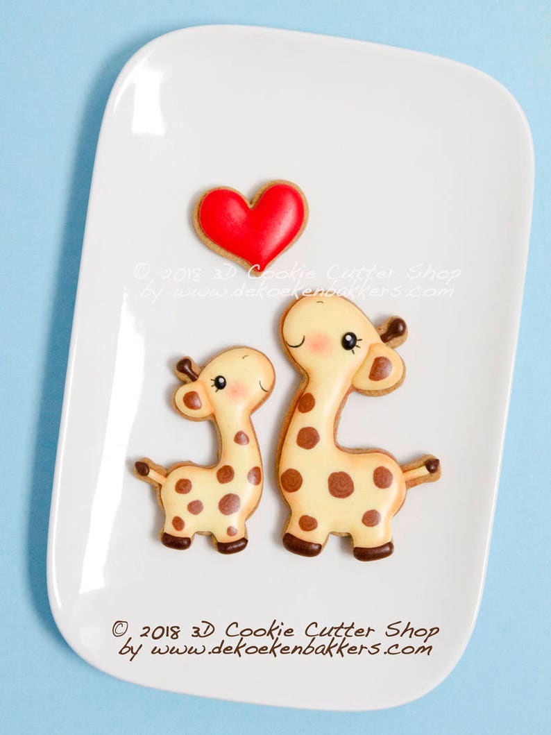 Giraffe Cookie Cutter image 2