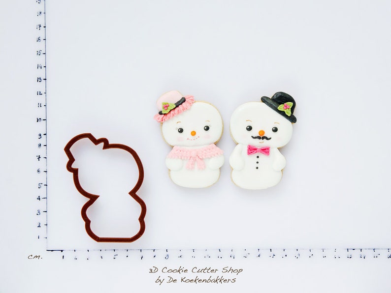 Snowman Cookie Cutter image 2