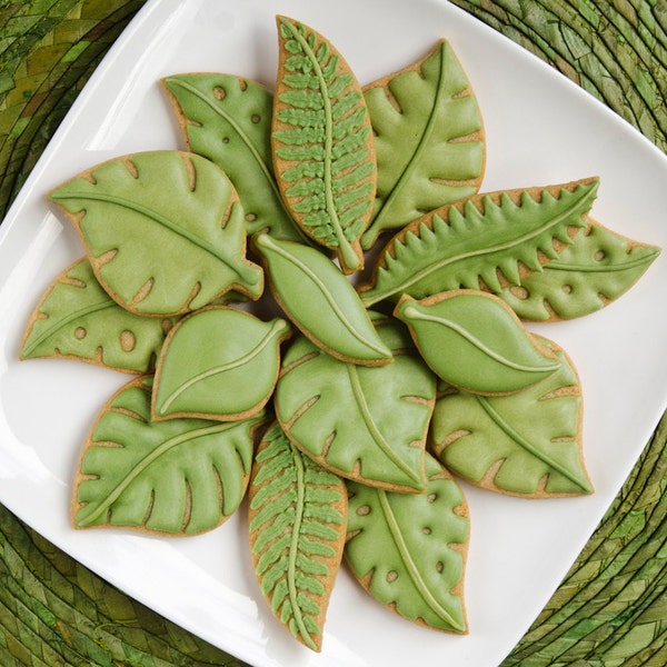 Green Leaf Cookie Cutter Set | Fondant - Clay - Biscuit Cutters