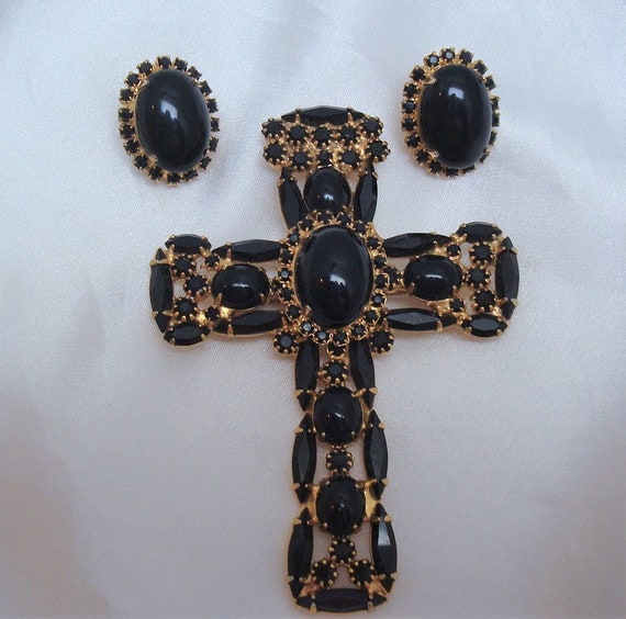 D & E Alice Caviness Black Rhinestone Glass Caboc… - image 2