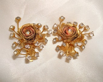 Hattie Carnegie Frosted Pink Rose Clear Chaton Rhinestones Goldtone Leaves Cluster Clip Earrings Signed