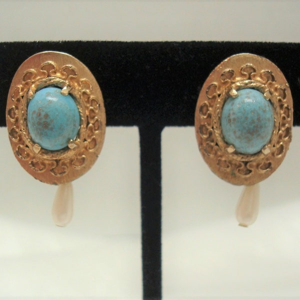 Vendome Turquoise Blue Lampwork Bead Faux Teardrop Pearl Goldtone Scroll Work Medallion Clip Dangle Earrings
