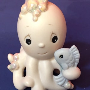 Vintage 1992 Precious Moments “I Only Have Arms For You” Porcelain Figurine