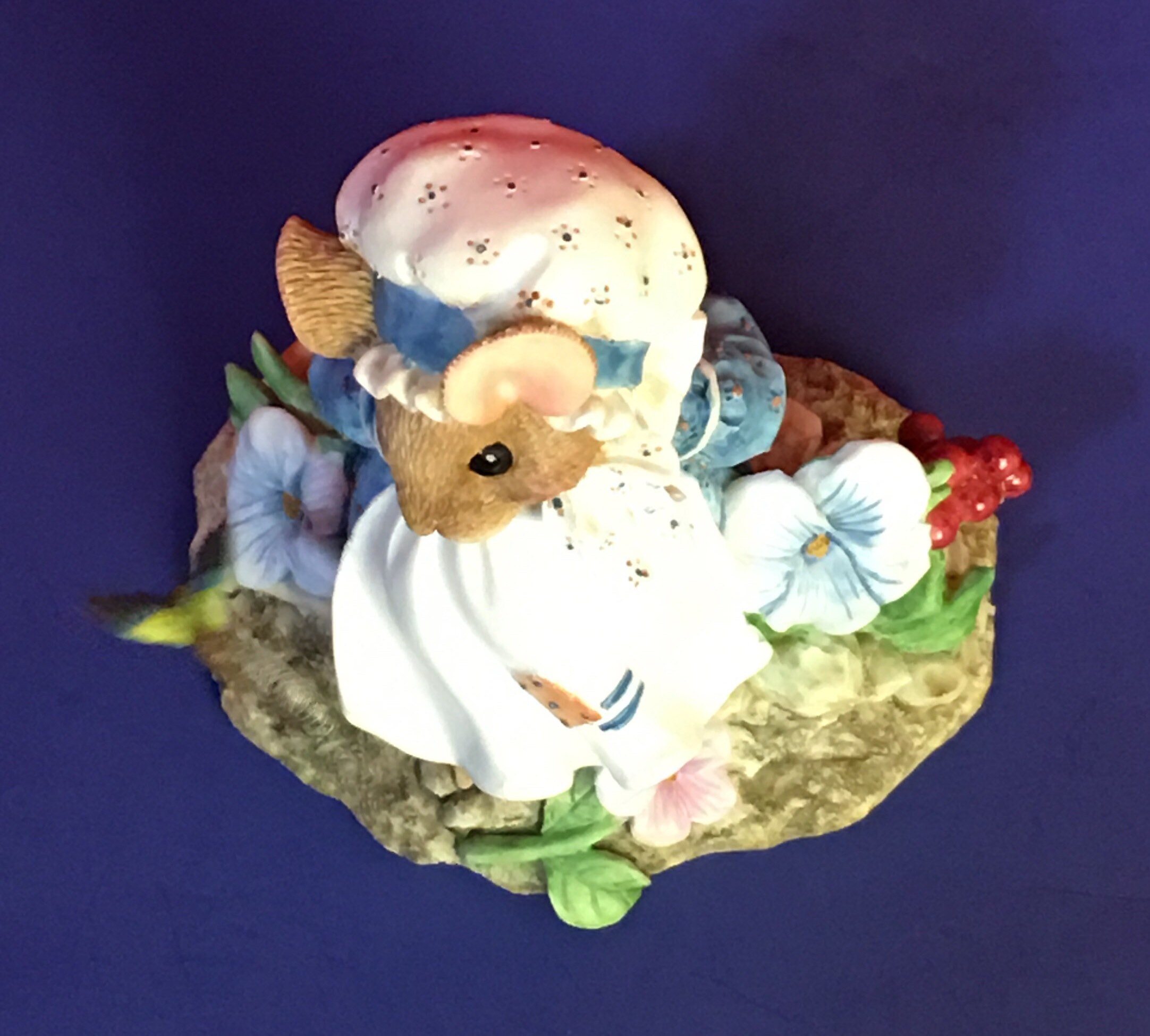 Hummingbird Mouse Vintage Female Mouse With Hummingbird “little Betty Blue” Cast Resin ...