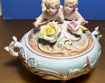 Vintage Beautiful Fancy Cupids And Roses Ceramic Trinket Jar