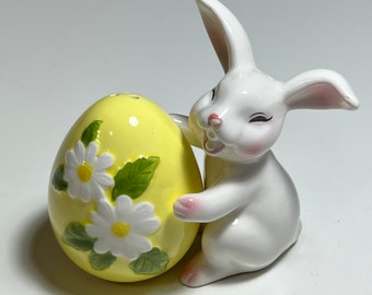 Vintage 1980’s White Bunny And Giant Easter Egg Ceramic Salt And Pepper Shakers