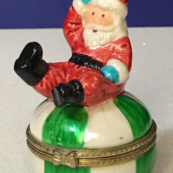 Vintage 1998 Porcelain Hinged Jewelry Box Sitting Santa Claus Holiday Trinket