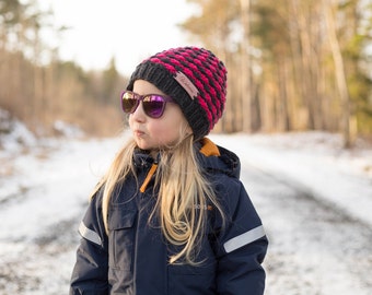 Kids knit hats, merino wool chunky hat with a star pattern, extra warm chunky winter wool hat, boys hat, girls knit hats