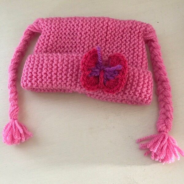 BLYTHE DOLL HAT Pink Knitted Plaits Hat with Pretty 3D Crochet Butterfly