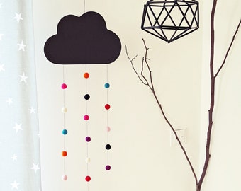 Ahoj-2012 Cloud Mobile avec boules de feutre colorées, capteur de rêves, gouttes de pluie, mobile, design mural, décoration, chambre d’enfants, bébé, enfant, nuage,