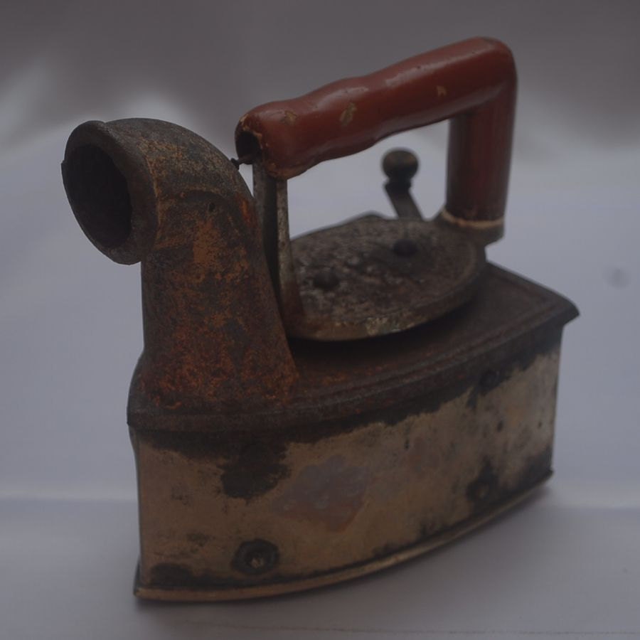Iron box 2024 for clothes