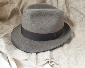 Vintage wool hat, vintage fedora hat, pure wool fedora cap, fedora hat, gray fedora hat, stingy brim, 56 women fedora hat, fedora hat Italia