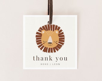 Könnte beinhalten: Ein weißes Dankeschön-Etikett mit einer braunen Löwenillustration und dem Text "thank you xoxo | Leon".