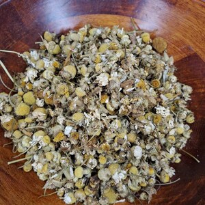 Dried whole Chamomile