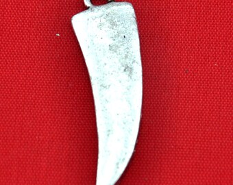 20pcs Antique Bronze Cow Horn Charm Pendants 10*28mm--G486