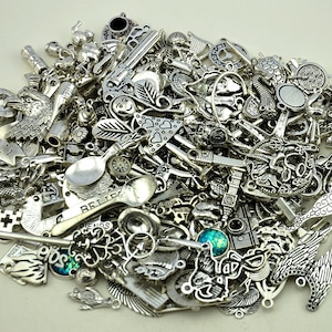 Wholesale  Mixed 10-100 Different Mixed Shape Charm/Pendant Mix Collection-DIY for Necklace Bracelet Earring Jewelry Findings， Zipper Pulls