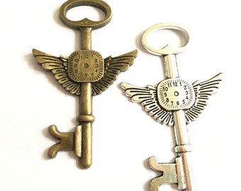 Clock Key Brass Double End  Size 8/1 size 4 mm x 2.6 mm 