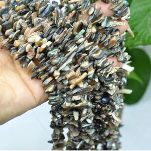 Natural Abalone Shell Irregular Shape Beads，Polished Chips Stone for Jewelry Making/Inlay Embellishment/Life Tree/Nail Art Chips Wholesale