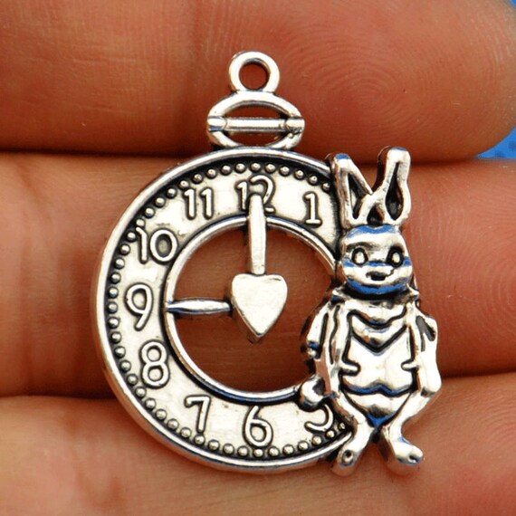 wholesale 10pcs tibetan silver gun charm pendant finging 32mm
