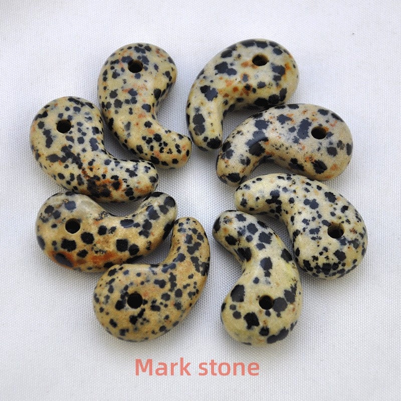 どーなっつ 2pcs Natural Comma Pendant,gemstone Beads Pendulum，gemstone