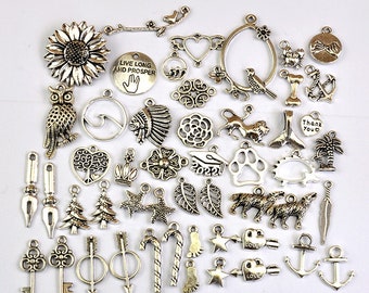 10-100 Stück Liquidation Bulk Charm Lot Anhänger Charm Mix Silber Messing Ton Charm Random Charm Mix Schmuck finden, Mix assortiert