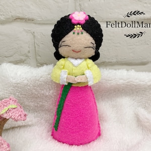 Bambola Hanbok coreana. Bambola in feltro. Modello PDF. Esercitazione PDF. Bambola asiatica. Bambole del mondo.