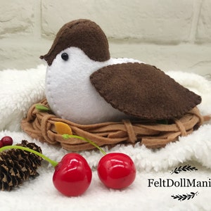 PDF Schnittmuster und Tutorial. Spatz im Nest. Filzpuppe. Tier Muster. Filzsperling. Filz Vogel. Vogel Muster.