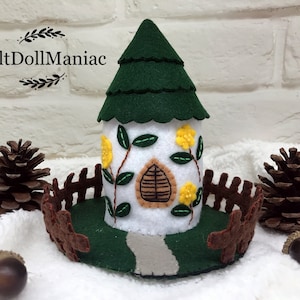 Felt Pattern. Little Round House. PDF Pattern and Tutorial. Felt House Pattern. Miniature.