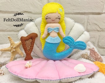 PDF Pattern. The Mermaid with her harp. Felt Doll. PDF pattern and Tutorial. Fairy tale pattern. The little mermaid.