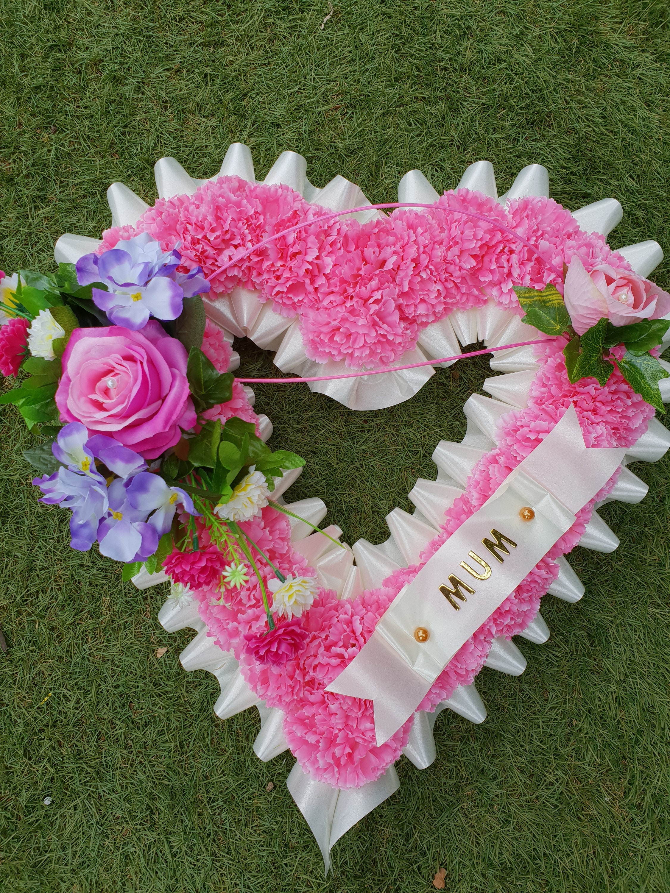 Haus & Garten Artificial Silk Funeral Flower Open Heart Memorial