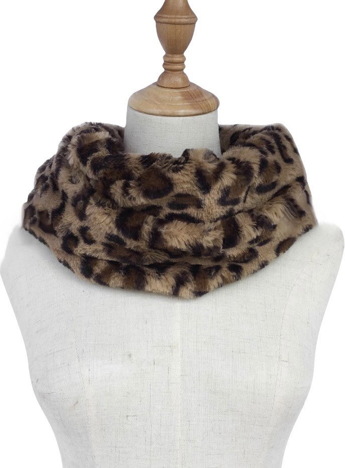 Plush Leopard Print Velvet Reversible Unisex Scarf | Bryant