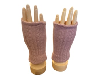 Fingerless gloves, gloves, fingerless, ladies gloves, warm, cosy.
