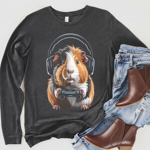 Cute Guinea Pig Gaming Sweatshirt, Fun Animal Gamer Shirt, Cozy Casual Wear, Unique Gift for Gamers, Adorable Pet Lover Top