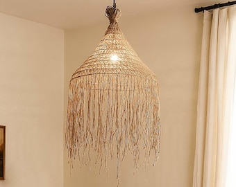 Lámpara colgante de ratán hecha a mano, pantalla de ratán tejido y hierba, lámpara de techo estilo bohemio.