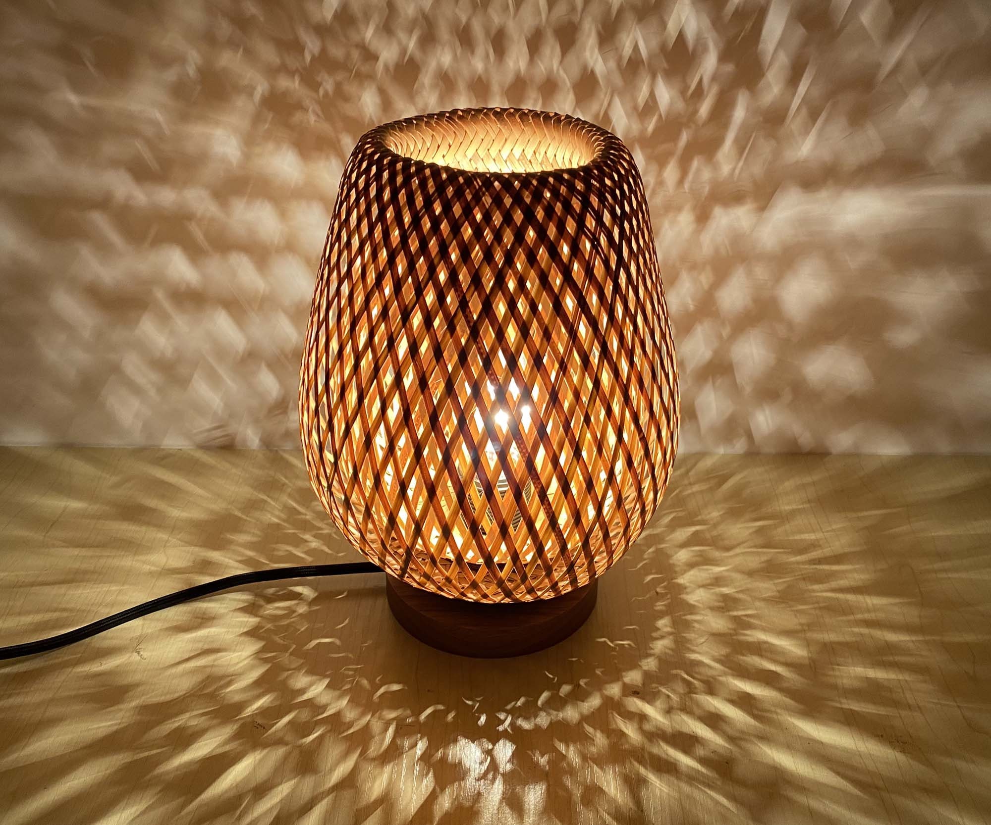 Buik Kelder kubus Handwoven Bamboo Table Lamps Desk Lamps Bamboo Lamp Table - Etsy