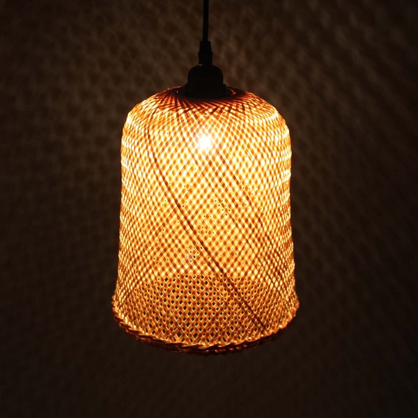 Petit luminaire en bambou - Suspension rustique - Éclairage rural - Largeur 20 cm / Hauteur 25 cm - 110-240 V/50-60 Hz - Livraison gratuite dans le monde entier