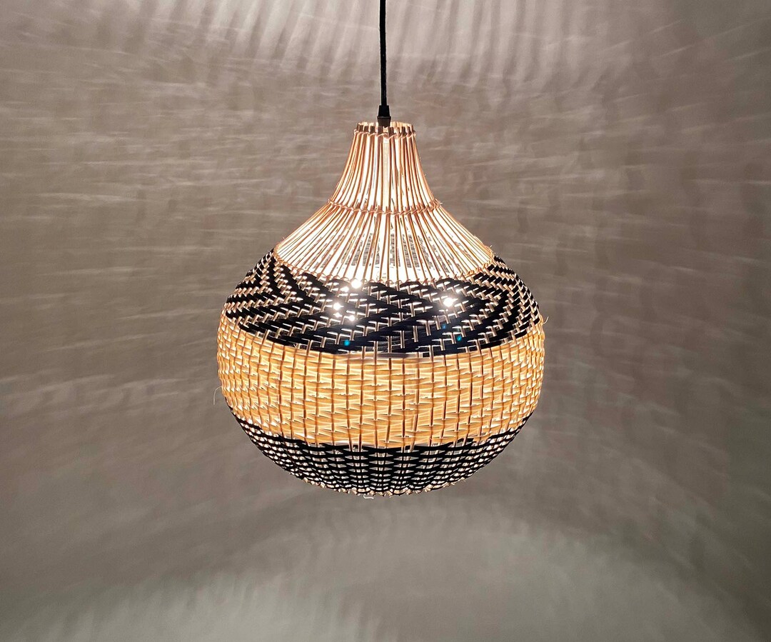 Handwoven Rattan and Plastic Rope Pendant Light, Gourd-shaped Lighting ...