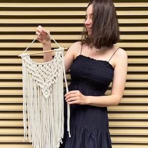 Macrame Wall Hanging Pattern - Bobbiny - PDF Digital Download