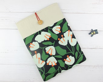 Handmade Laptop Sleeve for MacBook Pro 16 M3, MacBook Air 15 M2, Padded Computer Case compatible with HP Spectre, Dell XPS 15.6"  Gift Ready