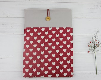 Christmas Laptop Sleeve with Red Hearts Cozy Case for MacBook Air 13"M2&15"M4 |Cute Protective Cover for HP 14" Dell XPS 13" | Gift for Her