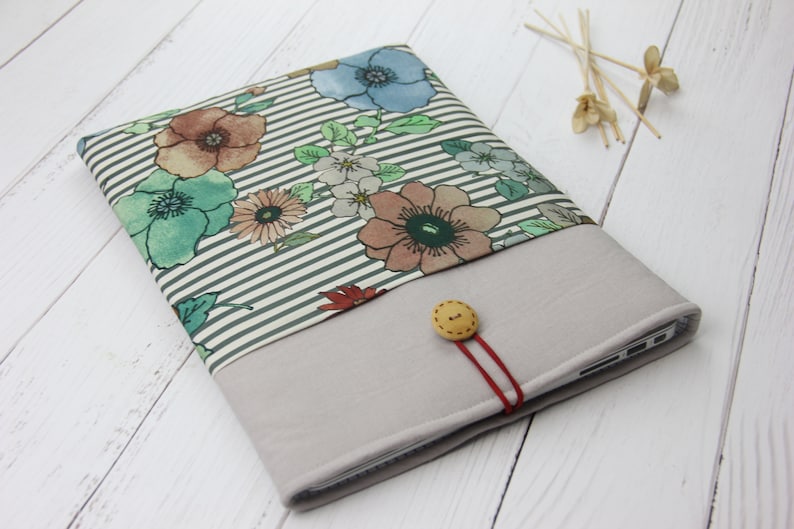 laptop sleeve paperchase