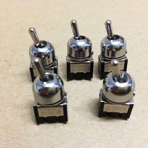 5 x Ein/Aus 3-6A 125-250V Mini Miniatur Kippschalter Dash Dashboard CNC