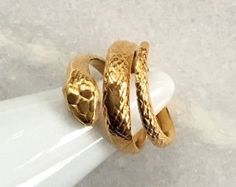 Solid Wrap Around Snake Realistic Serpent Ring
