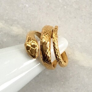 Solid Wrap Around Snake Realistic Serpent Ring