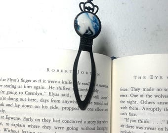 Black crown bookmark with white blue and black cabochon