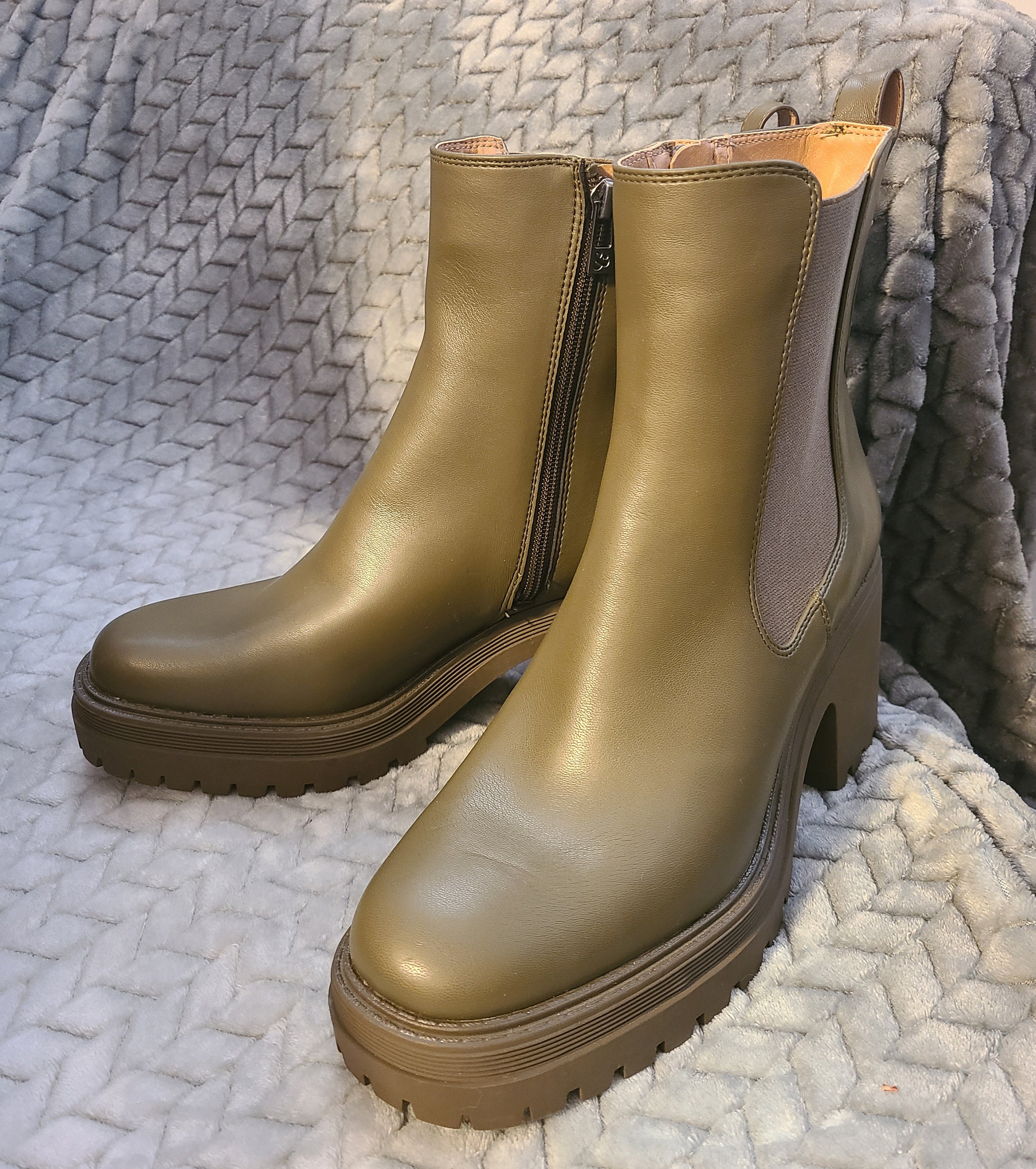 Sam and libby deals black ankle boots